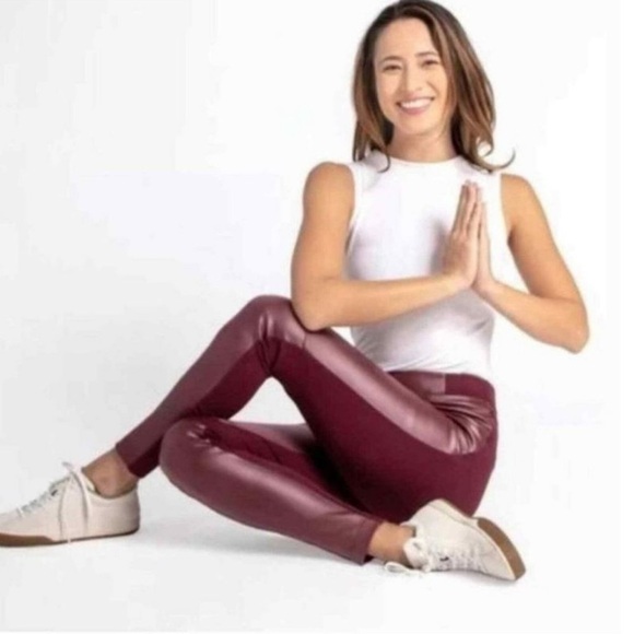 Betabrand Jett Dress Yoga Skinny Pants Faux Leather Cranberry Size XXL - Picture 2 of 13